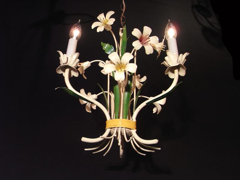 リビング照明、フランス製フラワーシャンデリア、花付きシャンデリア、白塗りアイアンシャンデリア　BCH 0074（3）