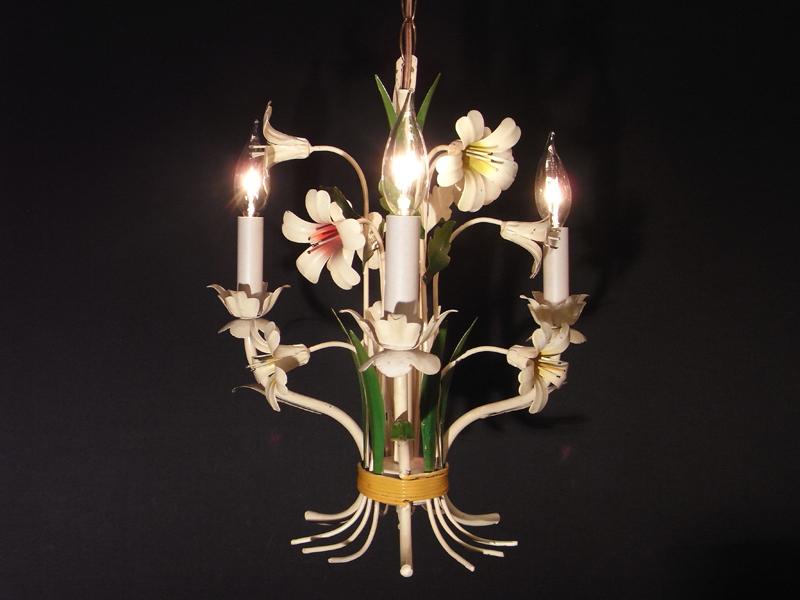 リビング照明、フランス製フラワーシャンデリア、花付きシャンデリア、白塗りアイアンシャンデリア　BCH 0074（4）