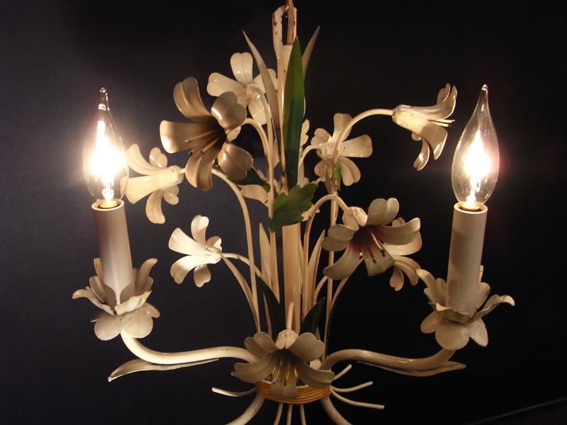 リビング照明、フランス製フラワーシャンデリア、花付きシャンデリア、白塗りアイアンシャンデリア　BCH 0074（6）