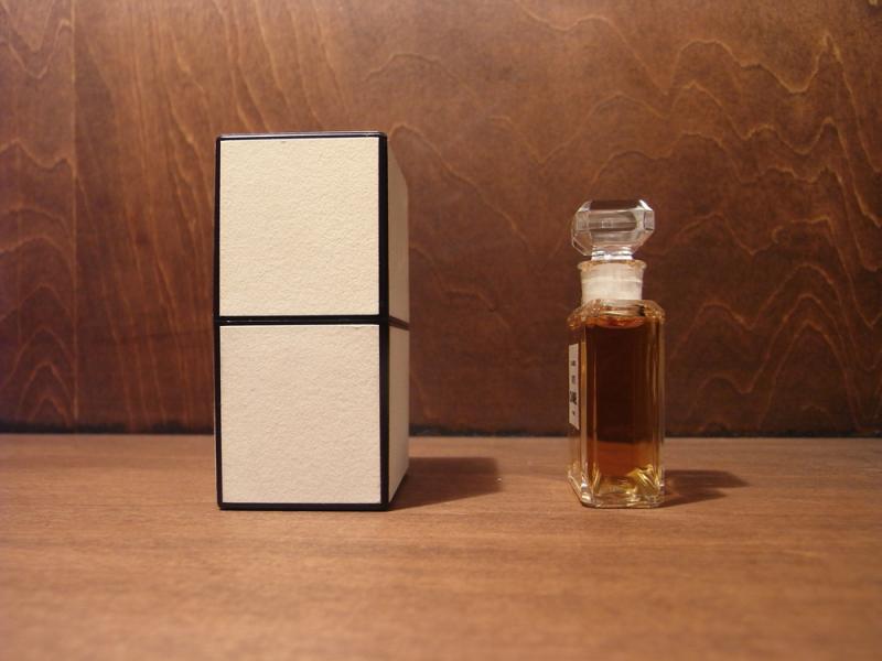 CHANEL N°19 香水瓶、ミニチュア香水ボトル、ミニガラスボトル、サンプルガラス瓶 LCC 0428(3)