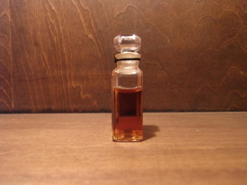 CHANEL N°5 香水瓶、ミニチュア香水ボトル、ミニガラスボトル、サンプルガラス瓶　LCC 0365（3）