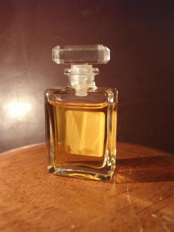 CHANEL COCO 香水瓶、ミニチュア香水ボトル、ミニガラスボトル、サンプルガラス瓶　LCC 0809（5）