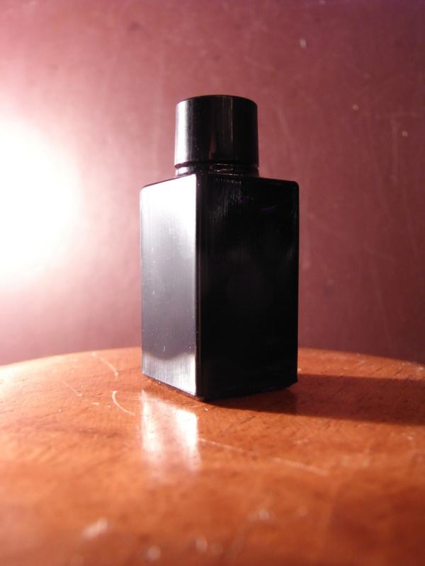 CHANEL ANTAEUS POUR HOMME香水瓶、ミニチュア香水ボトル、ミニガラスボトル、サンプルガラス瓶　LCC 0703（2）