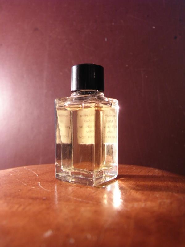 CHANEL POUR MONSIEUR香水瓶、ミニチュア香水ボトル、ミニガラスボトル、サンプルガラス瓶 LCC 0718(2)