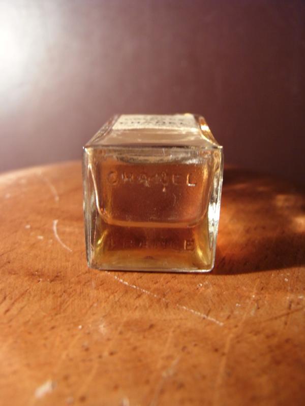 CHANEL N°5 香水瓶、ミニチュア香水ボトル、ミニガラスボトル、サンプルガラス瓶 LCM 4592(6)