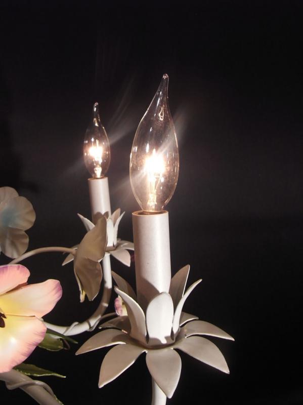 リビング照明、イタリア製フラワーシャンデリア、花付きシャンデリア、白塗りアイアンシャンデリア　LCH 0989（3）