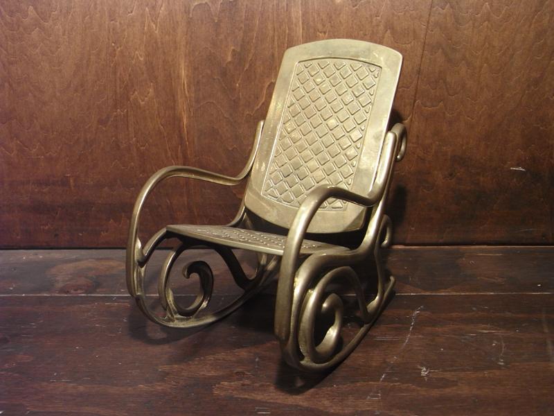 イタリア製真鍮ロッキングチェア置物　アンティーク揺り椅子小物　LCM 4673（1）