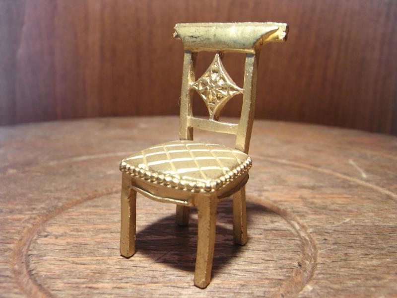 Italian mini gold chair card stand