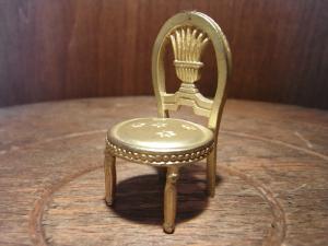 Italian mini gold chair card stand