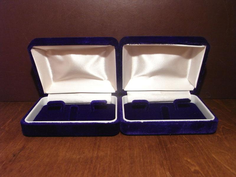 purple velvet jewelry case(2点あり!)