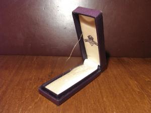 ELLIS BROS purple jewelry display case