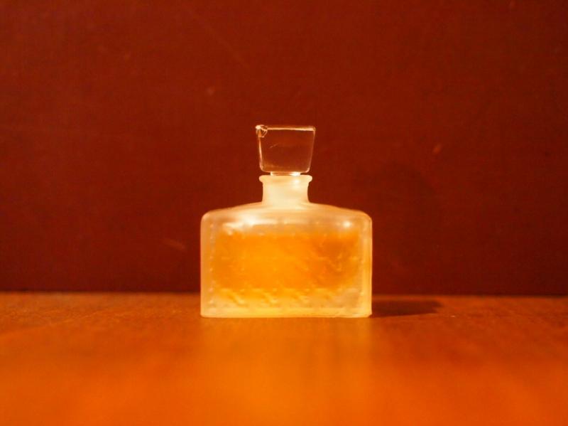 Christian Dior　Miss Diorヴィンテージ香水瓶、ミニチュア香水ボトル、ミニガラスボトル、サンプルガラス瓶　LCC 0547（3）