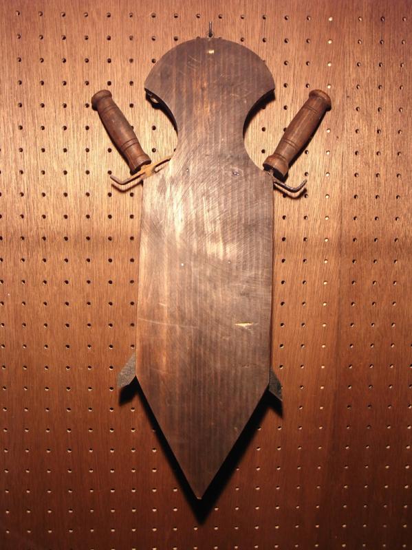 インテリア剣エンブレム、木製壁掛け、武器壁掛け　LCM 5363（7）