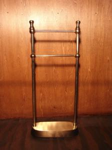 Italian accessory display stand