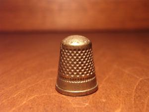 Italian mini brass thimble