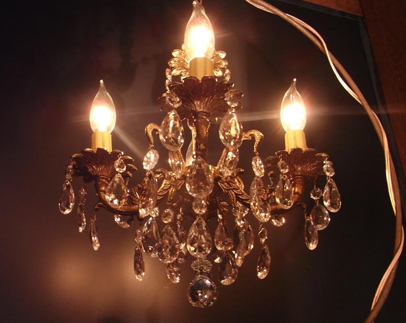 スペイン製真鍮シャンデリア（クリスタルガラスビーズシャンデリア）インテリア照明、リビング照明　LCF 0074（3）