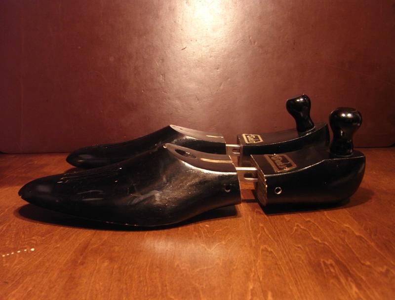 木製靴キーパー　LCM 4877（2）