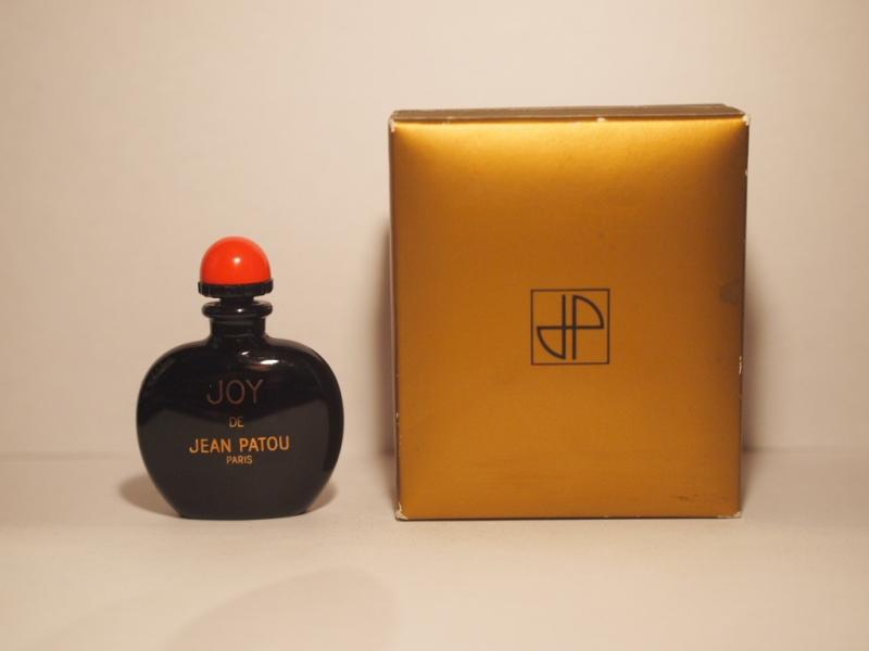French glass perfume bottle(ケース付)