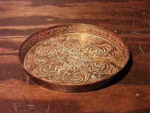 brass round tray