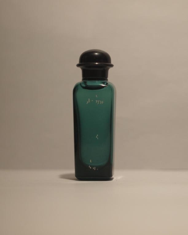 HERMES/eau de cologne香水瓶、ミニチュア香水ボトル、ミニガラスボトル、香水ガラス瓶　LCC 0009（1）