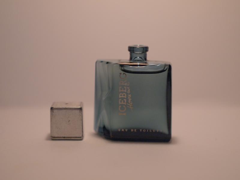 Iceberg/Homme香水瓶、ミニチュア香水ボトル、ミニガラスボトル、香水ガラス瓶　LCC 0066（6）