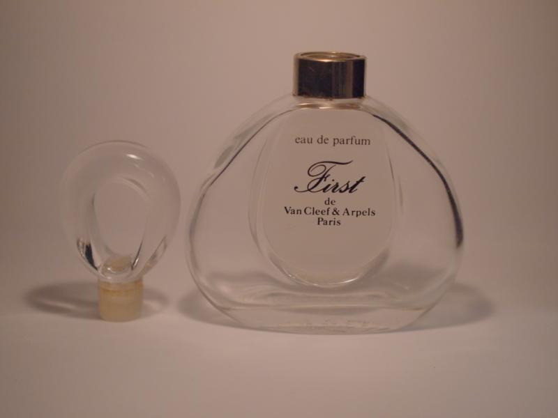 Van Cleef & Arpels/First香水瓶、ミニチュア香水ボトル、ミニガラスボトル、サンプルガラス瓶　LCC 0108（6）