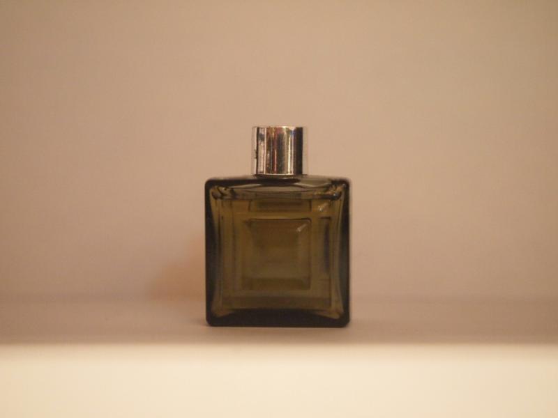 French glass perfume bottle（HOMME）