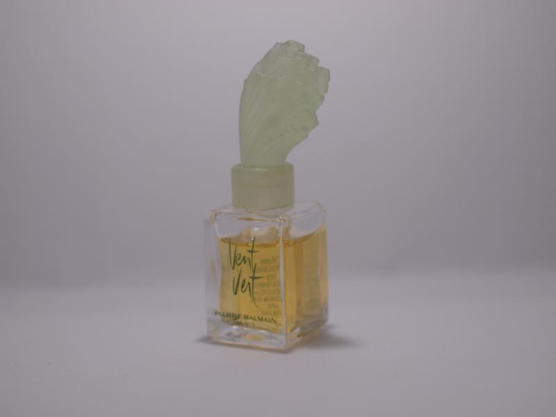 PIERRE BALMAIN/Vent Vert香水瓶、ミニチュア香水ボトル、ミニガラスボトル、サンプルガラス瓶　LCC 0132（2）