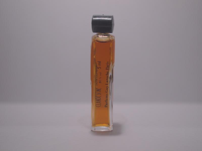 Guy Laroche/CLANDESTINE香水瓶、ミニチュア香水ボトル、ミニガラスボトル、香水ガラス瓶　LCC 0168（3）
