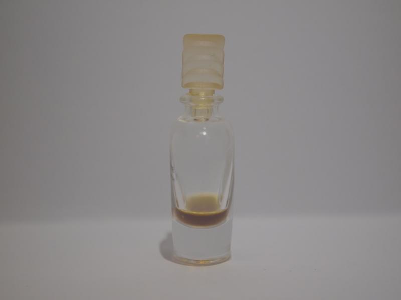 GIVENCHY/AMARIGE香水瓶、ミニチュア香水ボトル、ミニガラスボトル、香水ガラス瓶　LCC 0177（3）