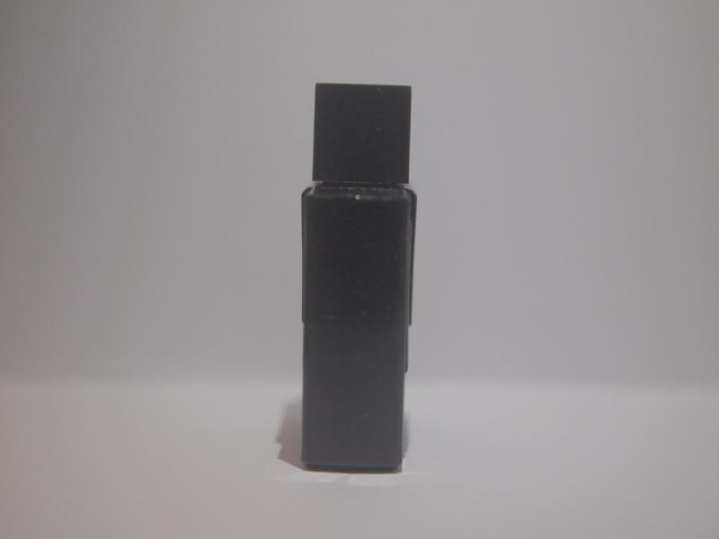 Van cleef & Arpels香水瓶、ミニチュア香水ボトル、ミニガラスボトル、香水ガラス瓶　LCC 0186（3）