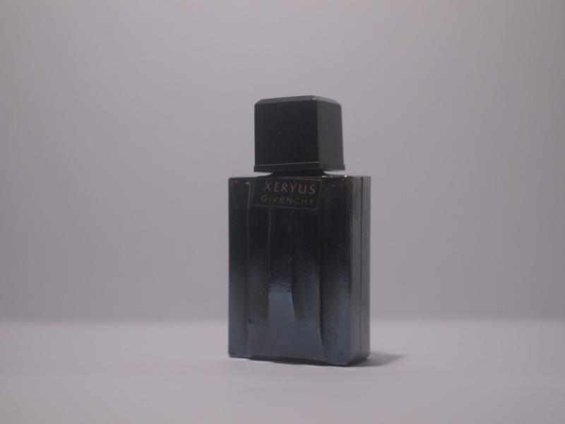 GIVENCHY/XERYUS香水瓶、ミニチュア香水ボトル、ミニガラスボトル、香水ガラス瓶 LCC 0200(2)
