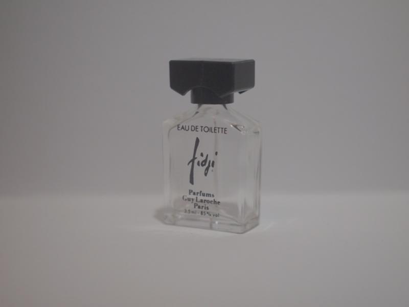 Guy Laroche/FIDJI香水瓶、ミニチュア香水ボトル、ミニガラスボトル、サンプルガラス瓶　LCC 0221（2）
