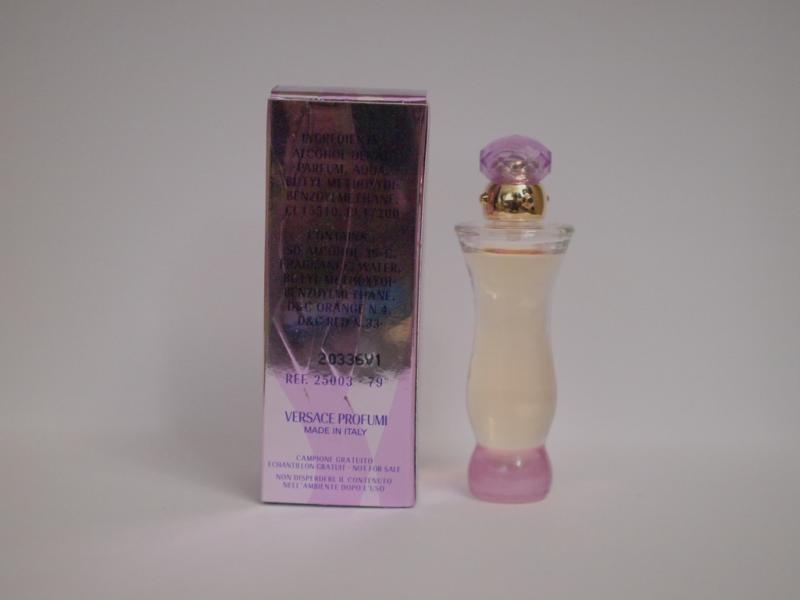 VERSACE/woman香水瓶、ミニチュア香水ボトル、ミニガラスボトル、サンプルガラス瓶　LCC 0253（3）