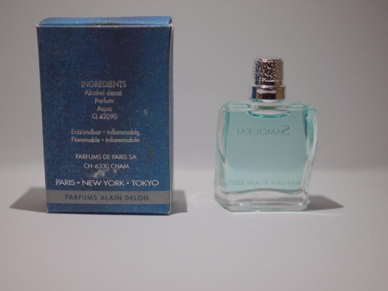 ALAIN DELIN/SAMOURAI香水瓶、ミニチュア香水ボトル、ミニガラスボトル、サンプルガラス瓶 LCC 0258(3)
