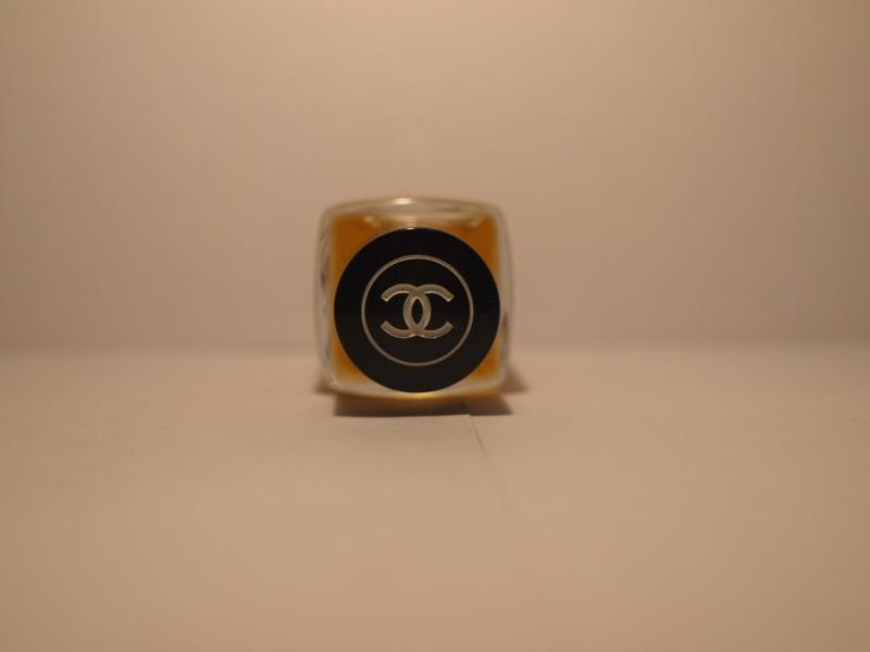 CHANEL N°5 香水瓶、ミニチュア香水ボトル、ミニガラスボトル、サンプルガラス瓶 LCC 0273(4)