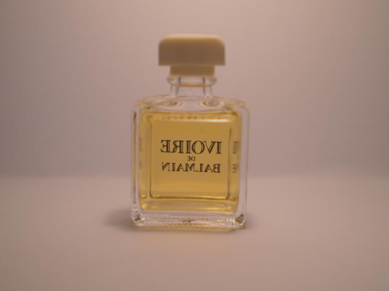 pierre BALMAIN/IVOIRE香水瓶、ミニチュア香水ボトル、ミニガラスボトル、サンプルガラス瓶 LCC 0319(4)