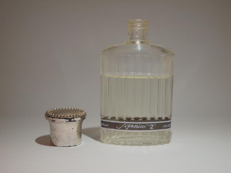 NINA RICCI/Signoricci2香水瓶、ミニチュア香水ボトル、ミニガラスボトル、サンプルガラス瓶　LCC 0326（6）