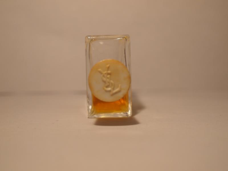 YVES SAINT LAURENT/Y香水瓶、ミニチュア香水ボトル、ミニガラスボトル、サンプルガラス　LCC 0336（5）