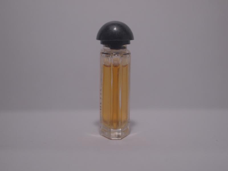 GIORGIO ARMANI/ARMANI香水瓶、ミニチュア香水ボトル、ミニガラスボトル、サンプルガラス瓶　LCC 0338（3）
