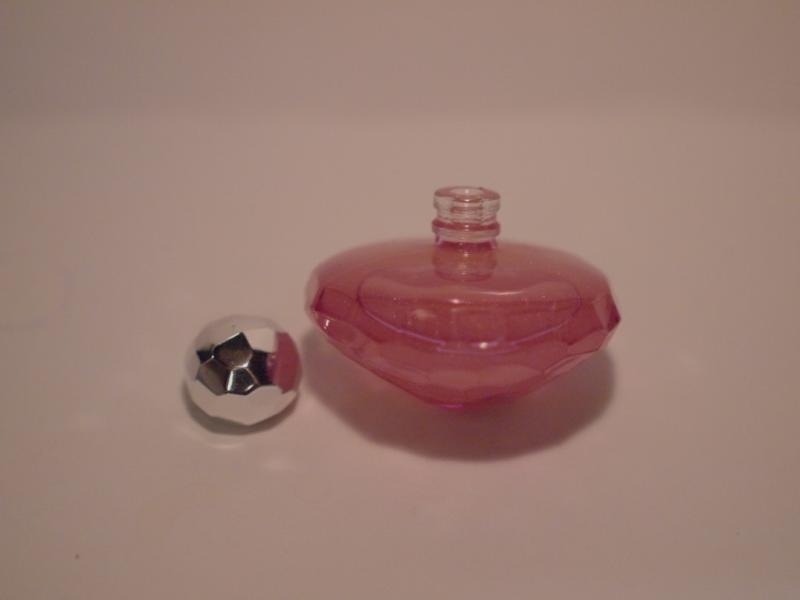 YVES SAINT LAUREN/Baby Doll sparkling香水瓶、ミニチュア香水ボトル、ミニガラスボトル、サンプルガラス瓶　LCC 0369（4）