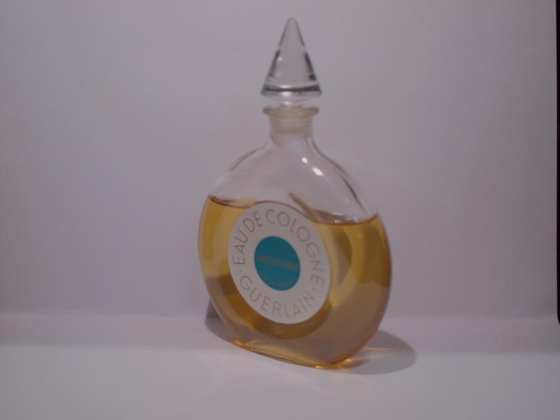 GUERLAIN/MITSOUKO香水瓶、ミニチュア香水ボトル、ミニガラスボトル、サンプルガラス瓶　LCC 0382（2）