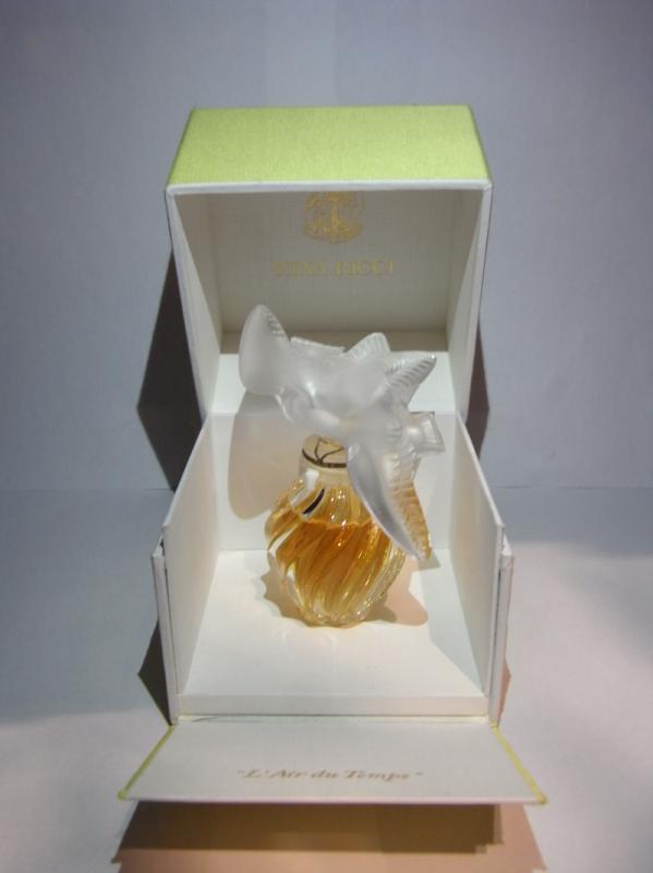 French glass perfume bottle（箱付）