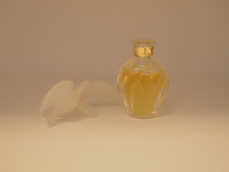 NINA RICCI/L'Air de Temps香水瓶、ミニチュア香水ボトル、ミニガラスボトル、サンプルガラス瓶　LCC 0396（7）