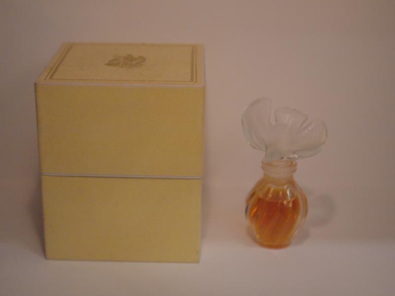 NINA RICCI/L'Air de Temps香水瓶、ミニチュア香水ボトル、ミニガラスボトル、サンプルガラス瓶 LCC 0420(2)