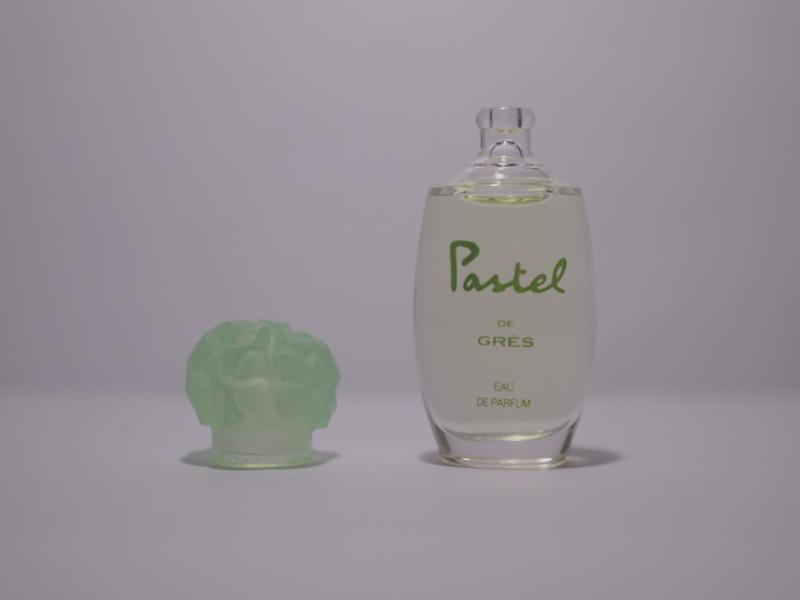 GRES/Pastel de Cabotine香水瓶、ミニチュア香水ボトル、ミニガラスボトル、香水ガラス瓶　LCC 0440（6）