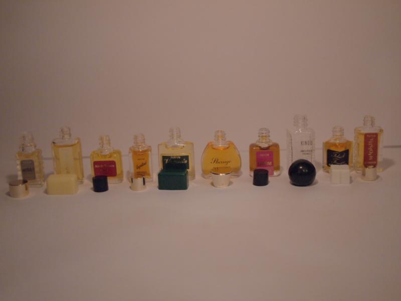 PARFUMS DE FRANCE香水瓶、ミニチュア香水ボトル、ミニガラスボトル、サンプルガラス瓶　LCC 0462（7）