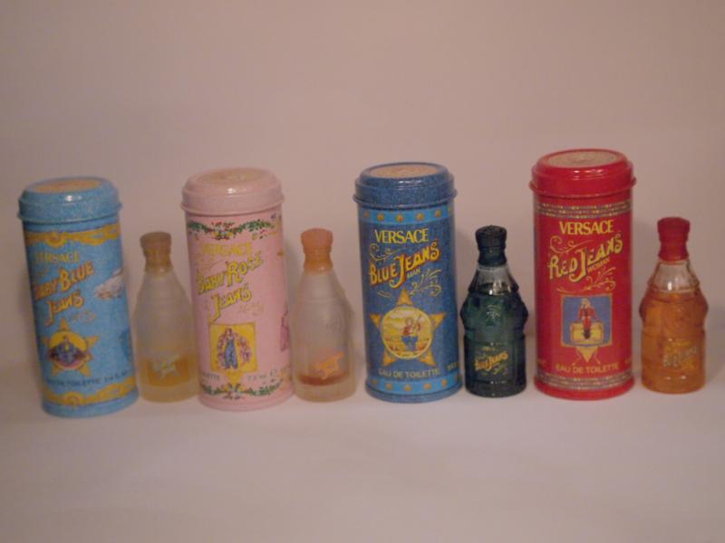 VERSACE香水瓶、ミニチュア香水ボトル、ミニガラスボトル、サンプルガラス瓶　LCC 0464（3）