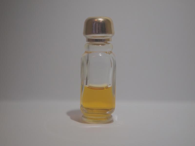 GIVENCHY/L'Interdit香水瓶、ミニチュア香水ボトル、ミニガラスボトル、香水ガラス瓶　LCC 0510（3）