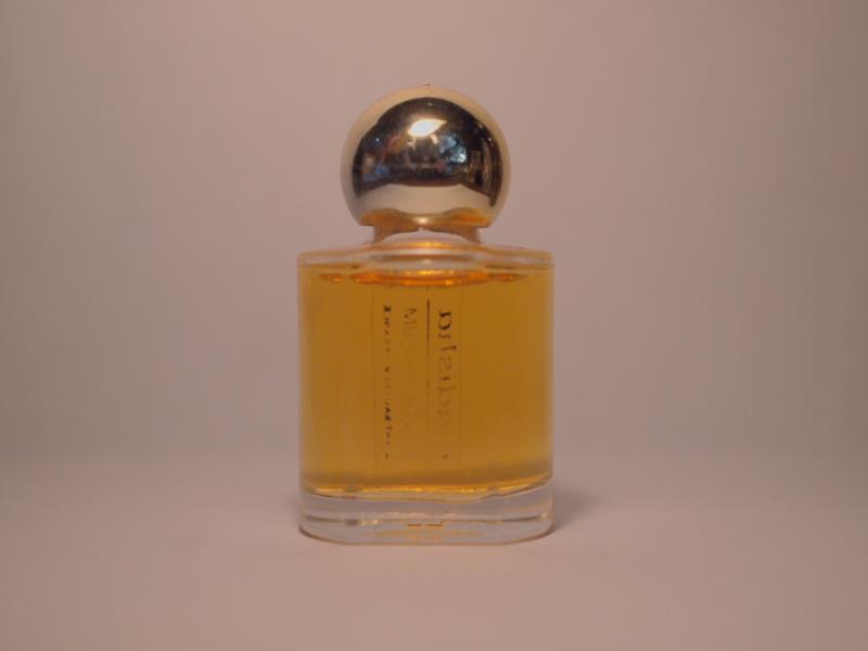 CHARRIER PARFUMS/madisha香水瓶、ミニチュア香水ボトル、ミニガラスボトル、サンプルガラス瓶　LCC 0523（4）